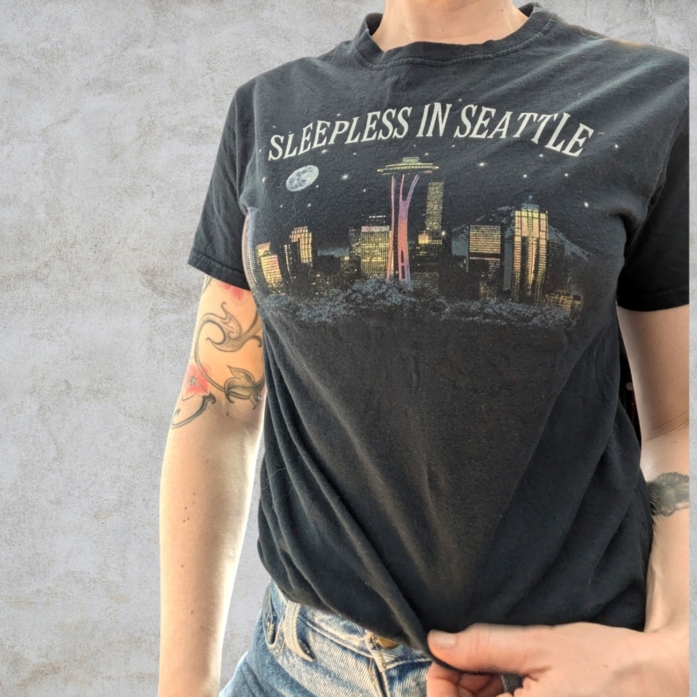Vintage Sleepless in Seattle 90s Romcom Black Cotton Tee Size S - Picture 3 of 6